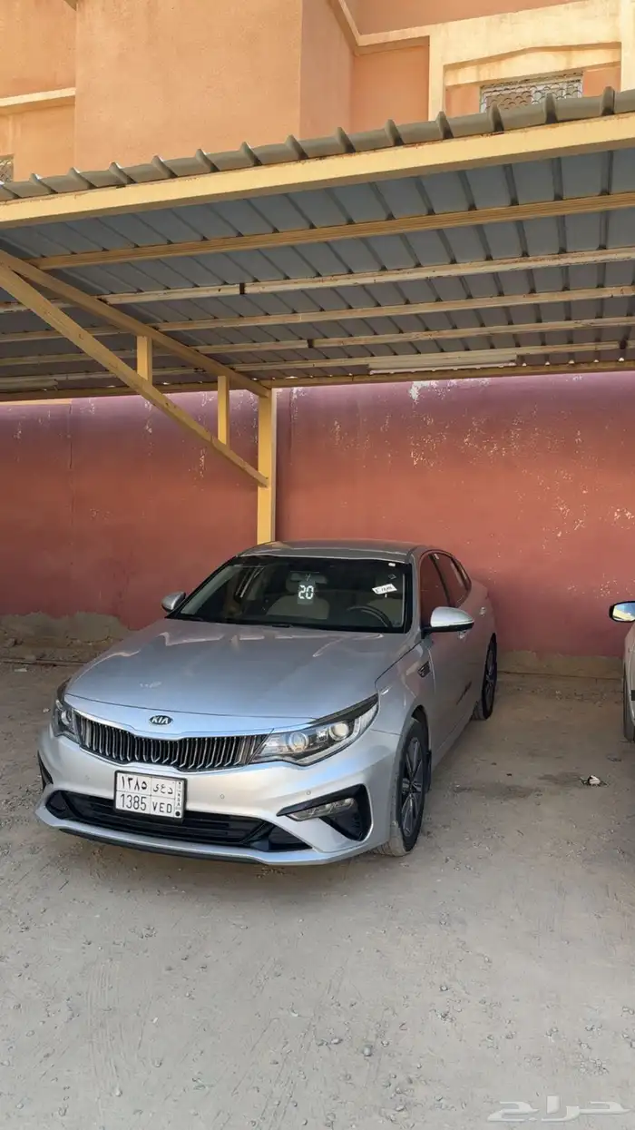 كيا ابتيما مستعمل للبيع 8