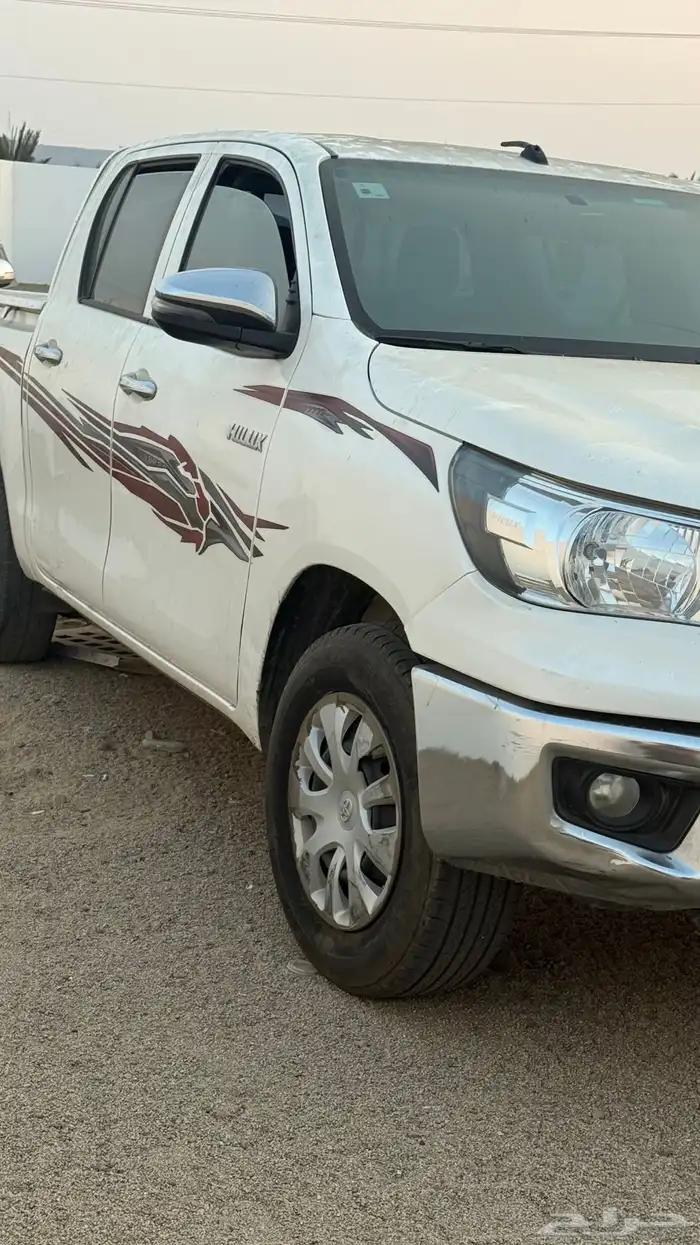 هيلوكس 2021 للبيع مخزن 6