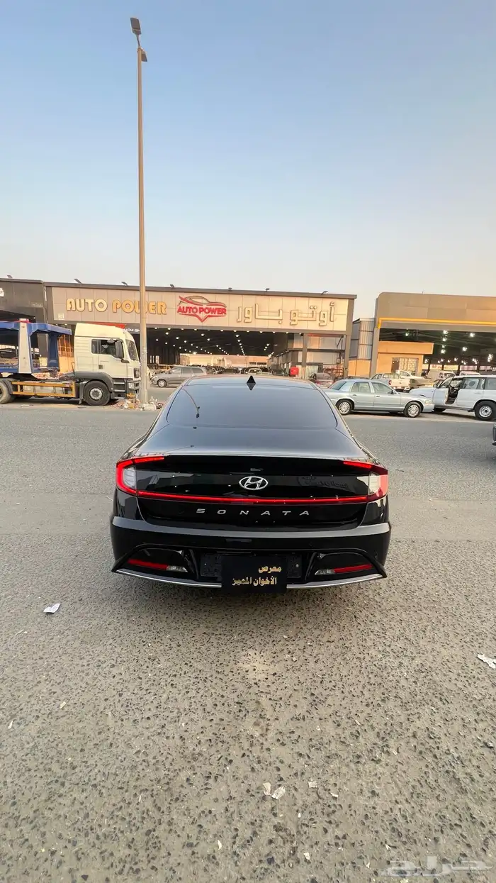 سوناتا 2022 نص فل بنزين 15
