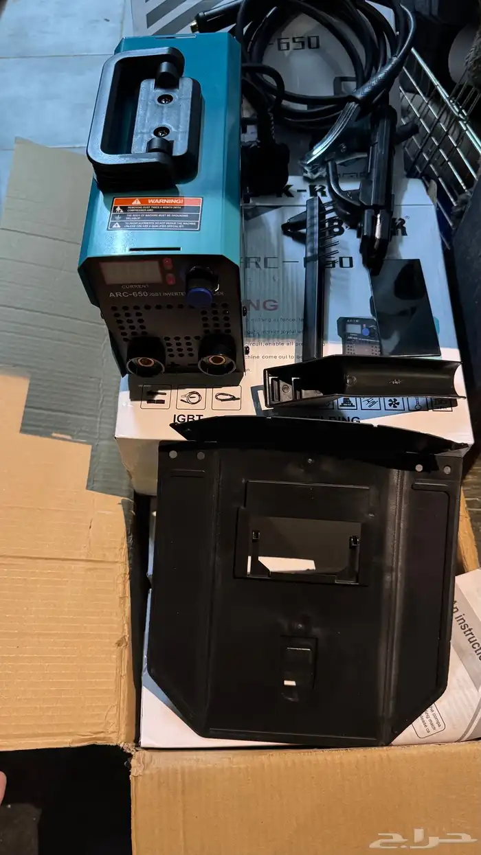 مكينه لحام و صاروخ 1