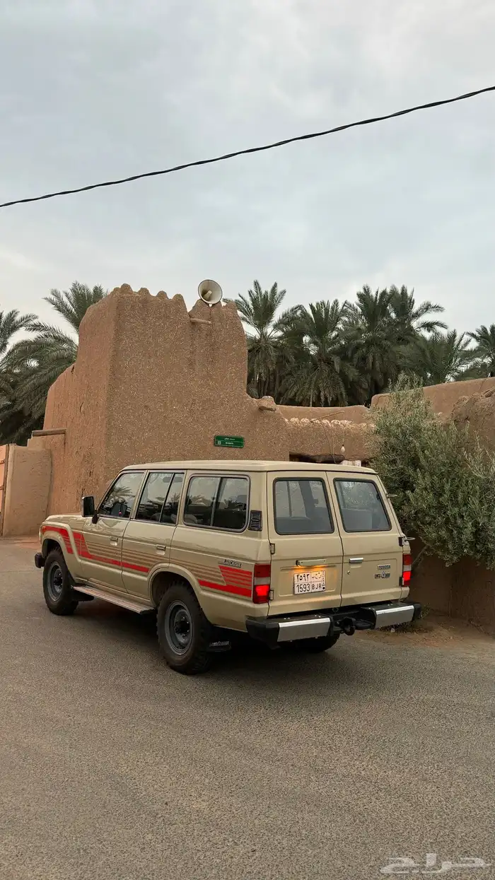 جي 1989 مخزن عداد 79 الف فقط بدي بلد 8