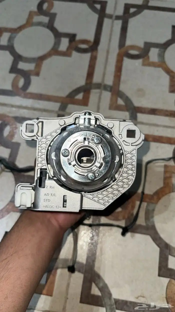 عدسه يمين النترا وكاله 2020 4