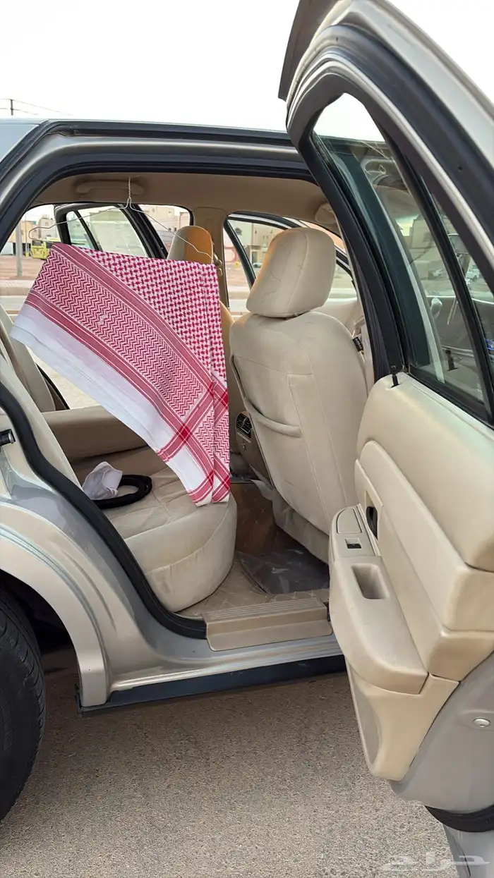 فورد فكتوريا 15