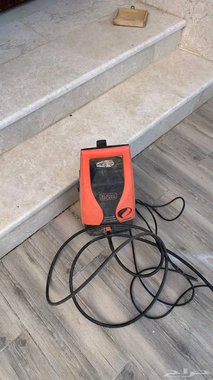 مضخة غسيل سيارات بلاك اند ديكر 0