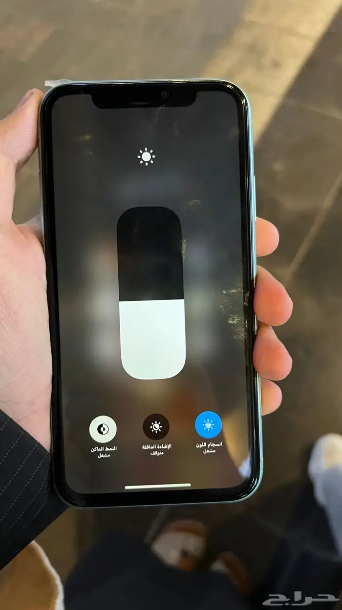 ايفون 11 العادي 1