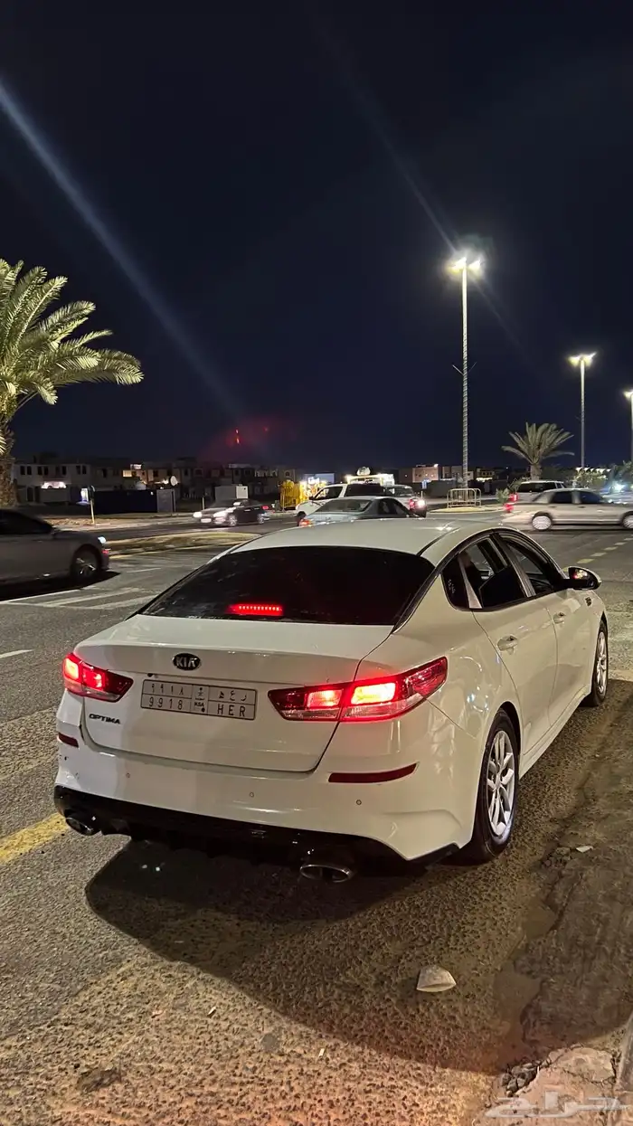 كيا اوبتيماء 1