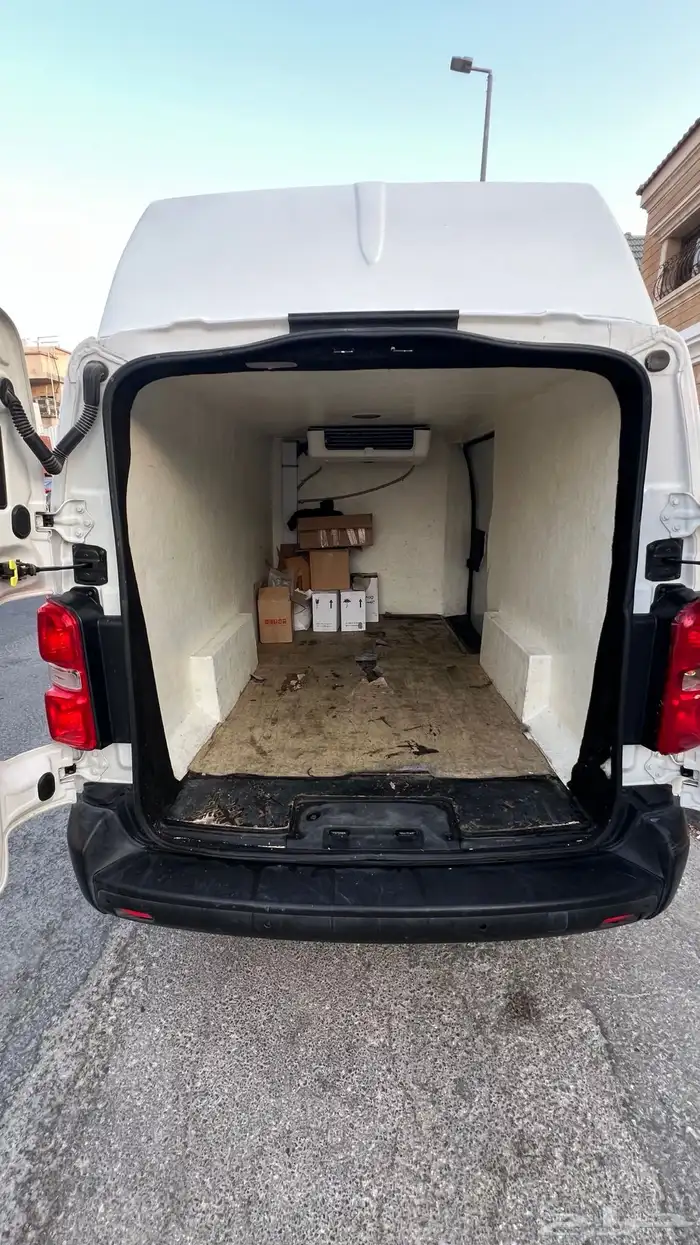 باص بيجو ثلاجة موديل 2020 8