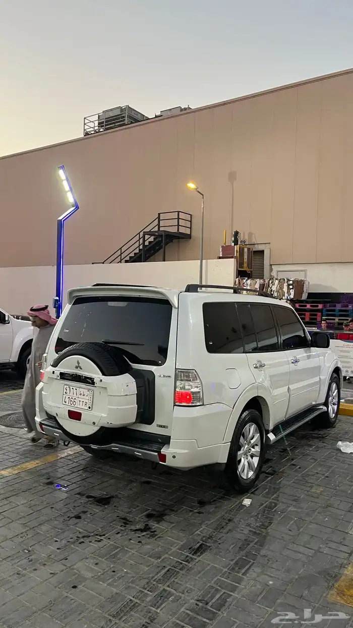 باجيرو الموديل 2010 بدي وكاله 2