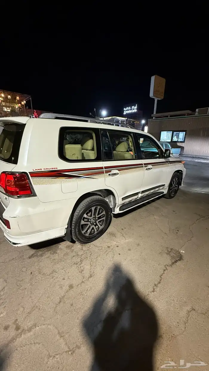 لاندكروزر 2013 شرط بدي وكاله ومحركات وكاله فل كامل 6