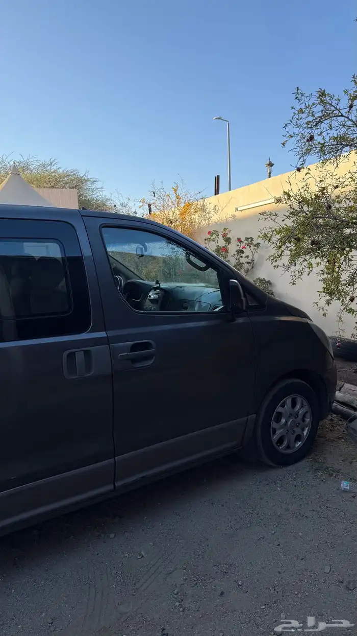 هيونداي H1 2012 قير عادي 3