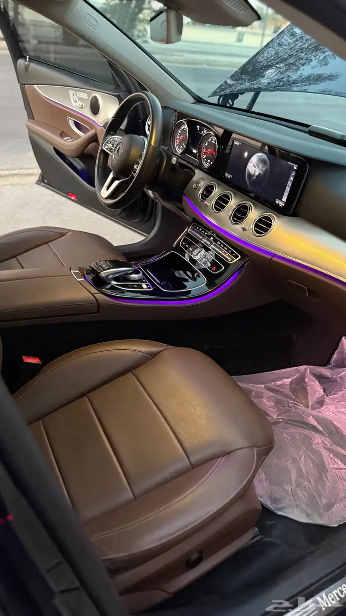 مرسيدسe300مديل2019 32