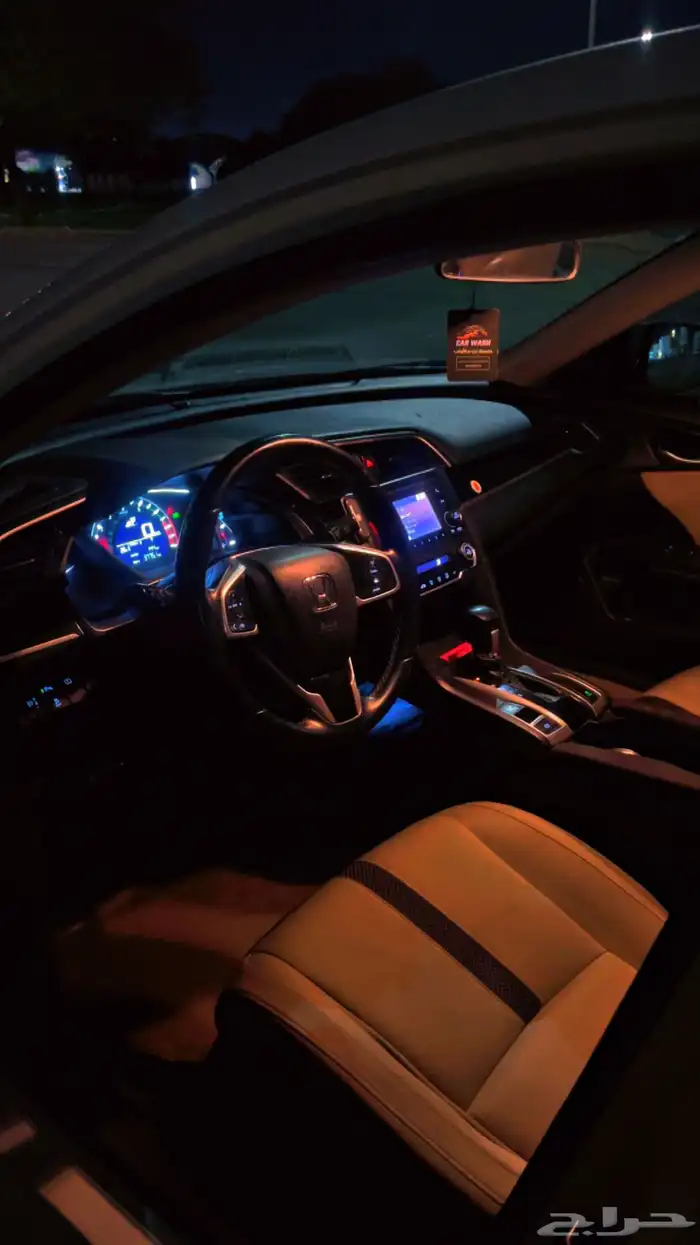 هوندا سيفيك 2020 ابيض بدون حوادث 4