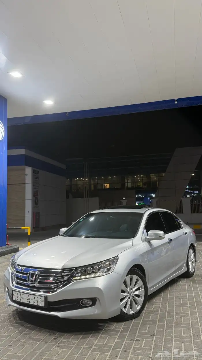 هوندا اكورد 2016 فل كامل اعلى فئة 4 سلندر 0