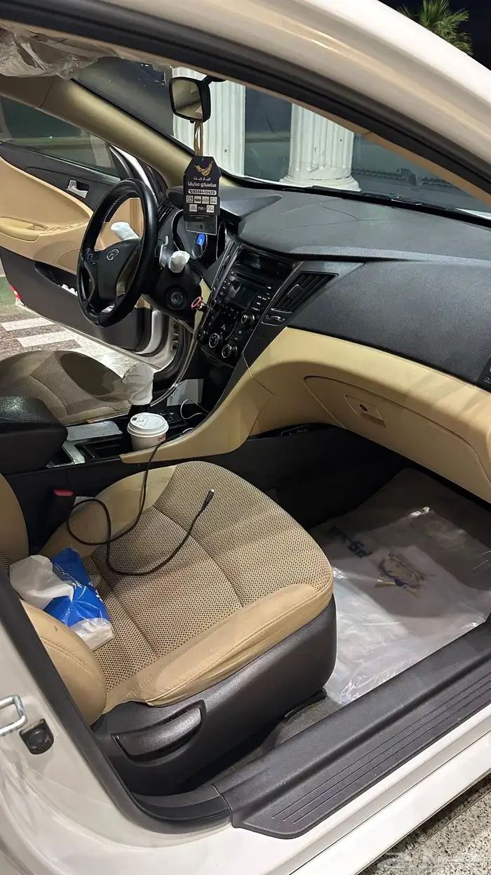 سوناتا 2013 نظيفه للبيع او للبدل المناسب 9