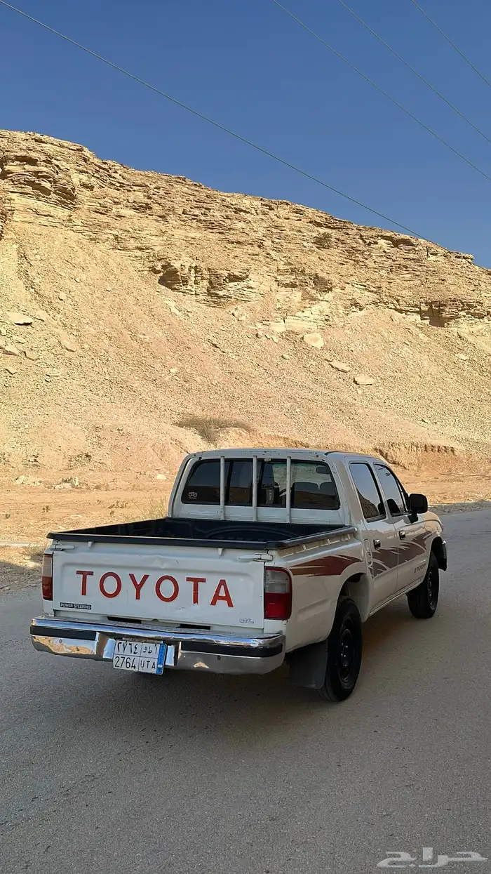 هايلوكس 2004 4