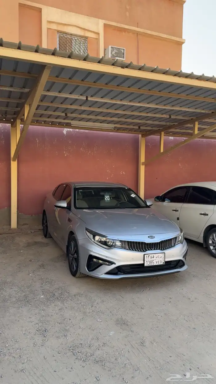 كيا ابتيما مستعمل للبيع 9