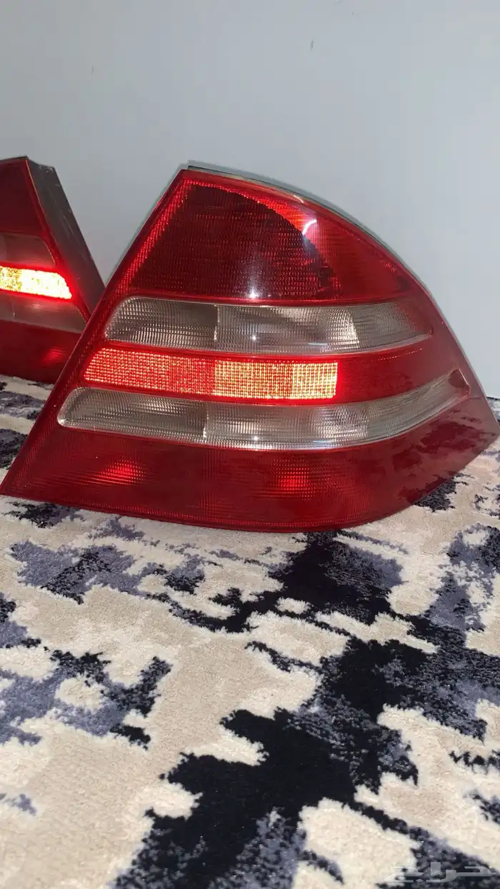 اسطبات خلفيه فياقرا 2002 للبيع اصلية 0