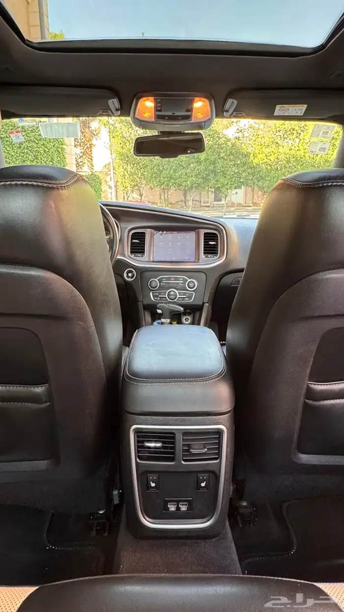 تشارجر 2018 SXT plus 23