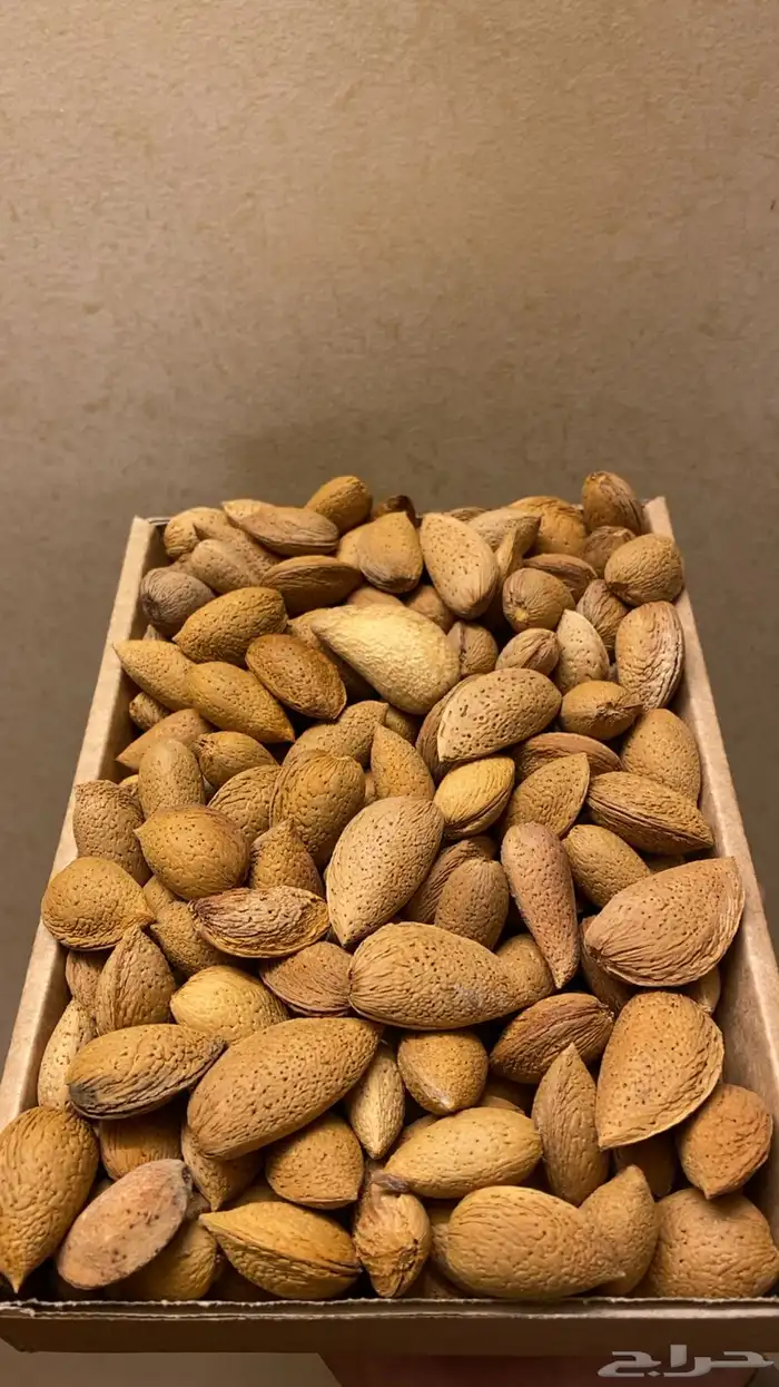 لوز بلدي وزبيب تين ( حماط ) 0