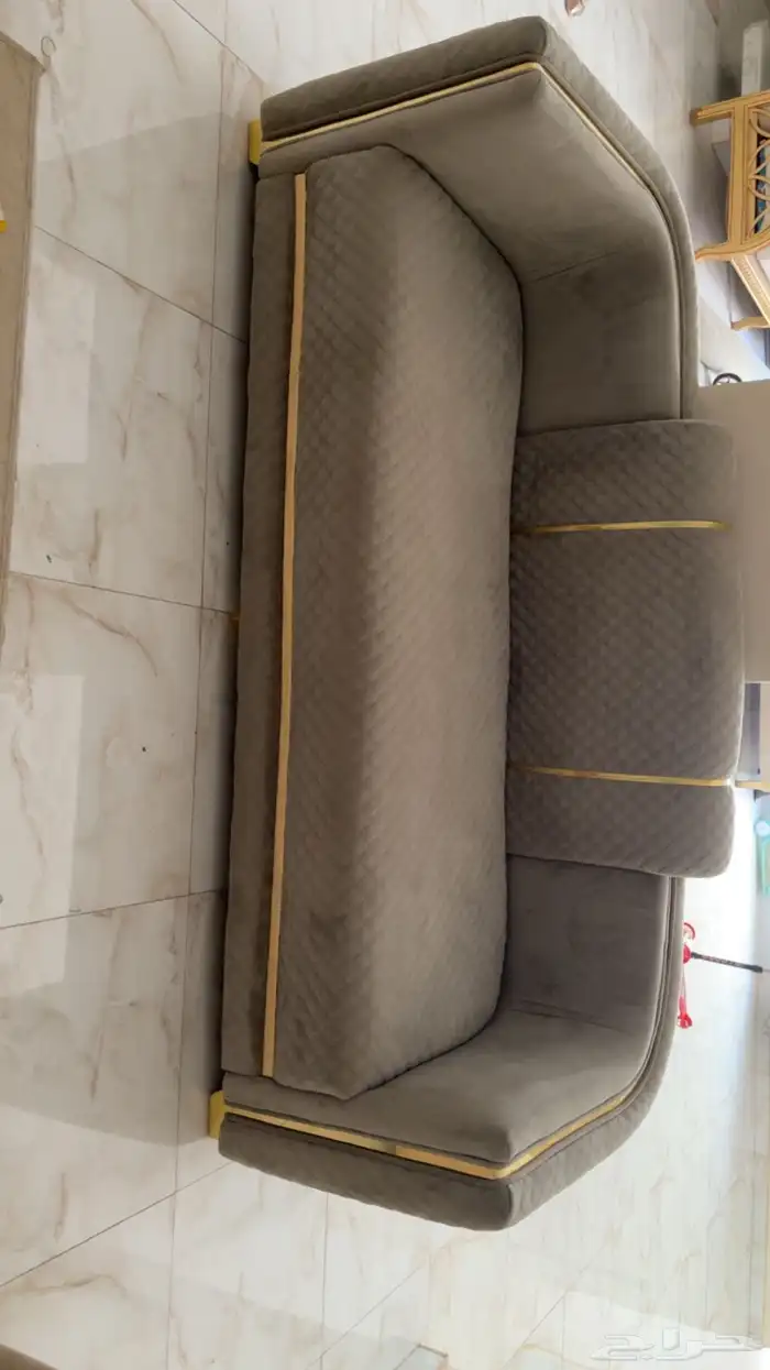 كنب نظيف جدآ اخو الجديد اثاث مودرن للبيع 0