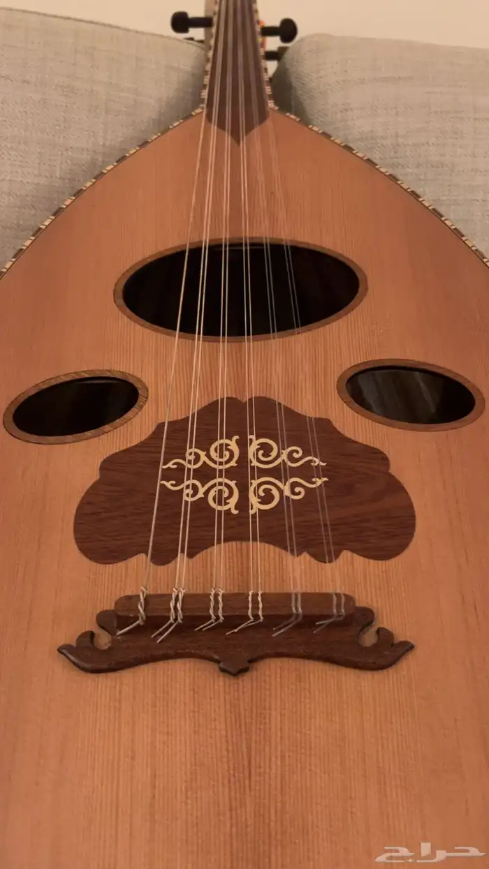 عود موسيقي 1