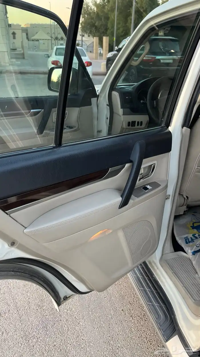 باجيرو 2010 مكينة 3500 25