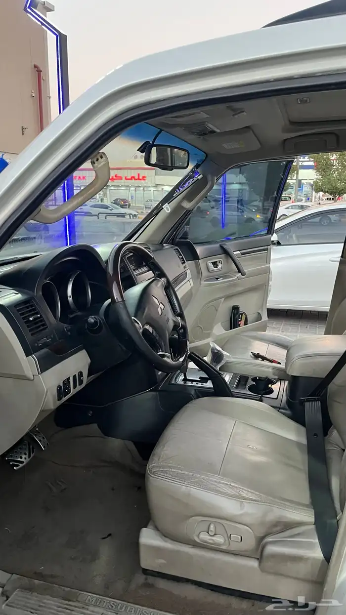 باجيرو الموديل 2010 بدي وكاله 8