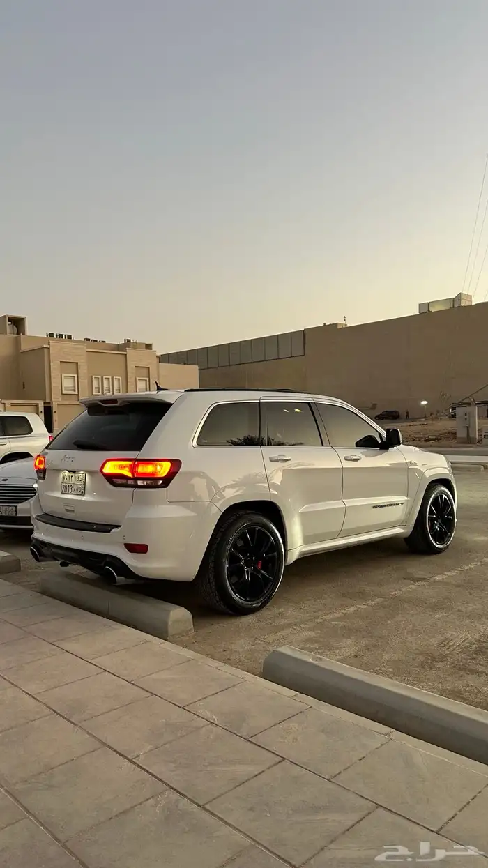 قراند شيروكي 2013 SRT 3