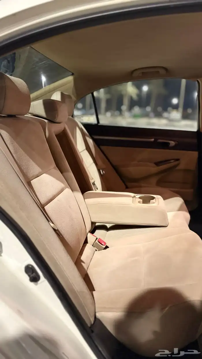 هوندا سيفيك 2007 قير أوتوماتيك ولوحه مميزه 24