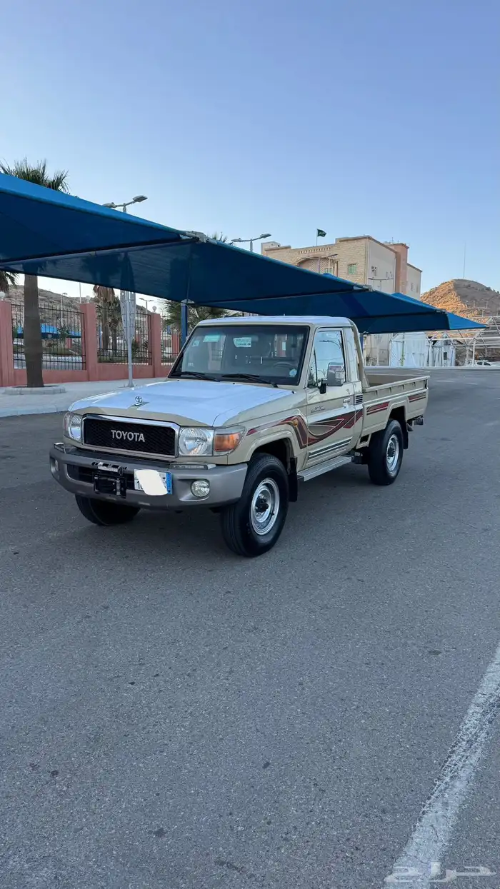 للبيع شاص مخزن 1