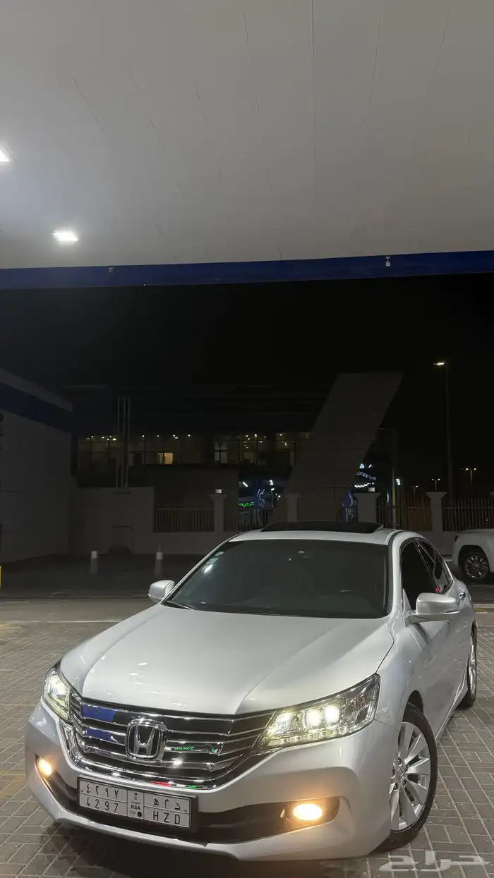 هوندا اكورد 2016 فل كامل اعلى فئة 4 سلندر 29