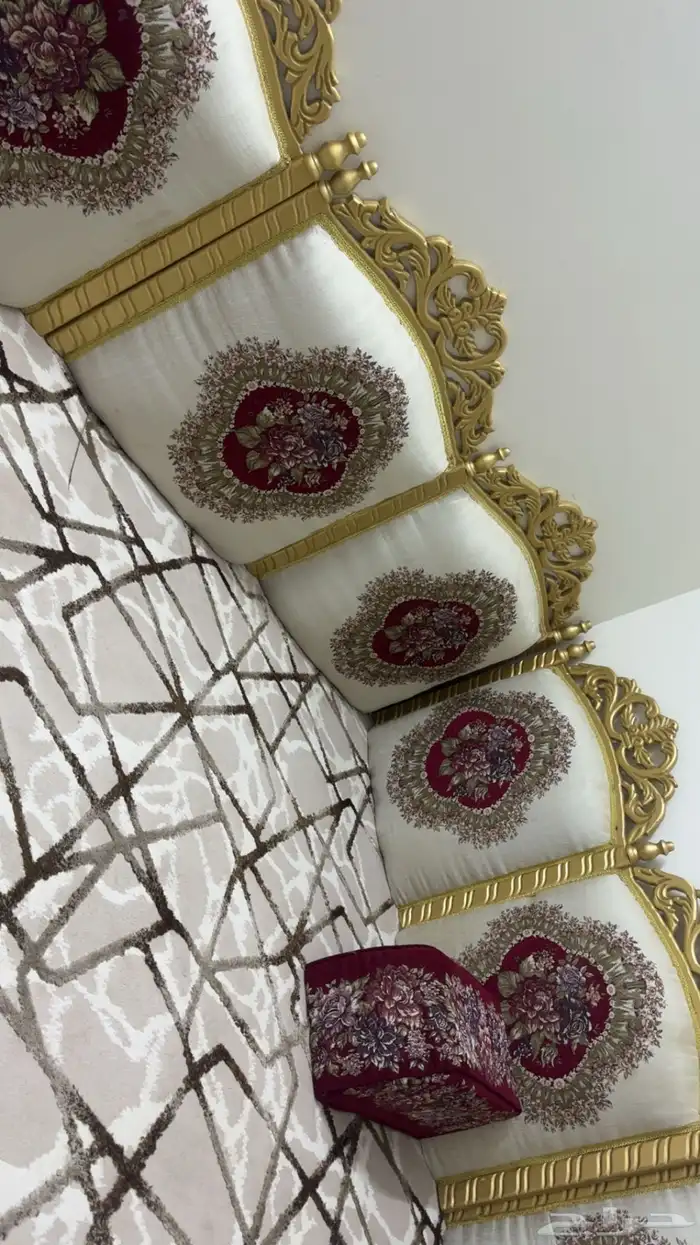 مساند مجلس نساء نظيفة 0