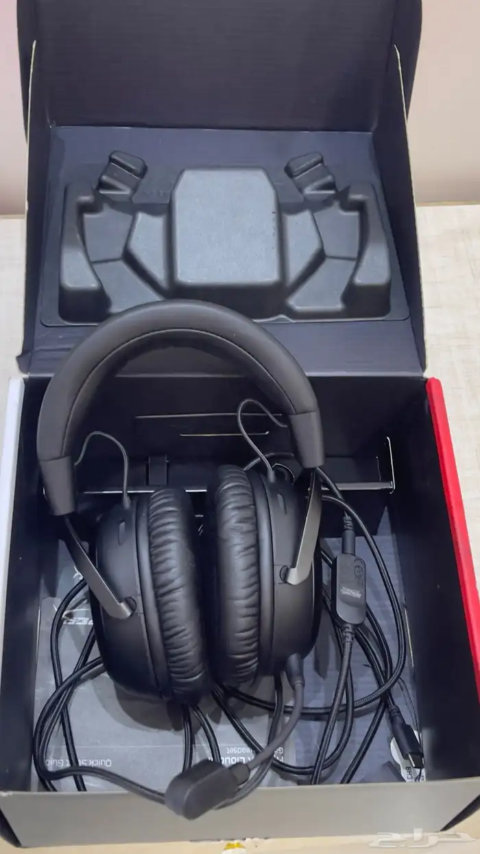 سماعة هايبر اكس كلاود 3 سلك مع قاعدة شحن يد. 4