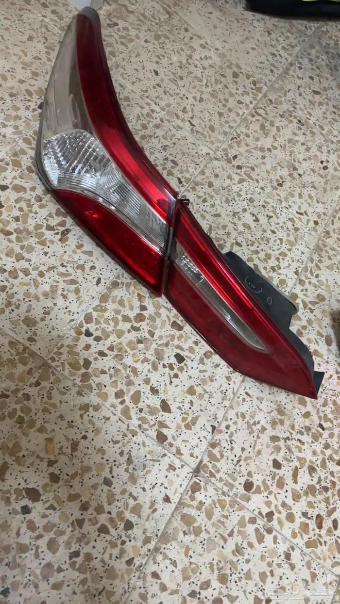 شمعات وصدام وكاله من 18 وطالع كامري 1