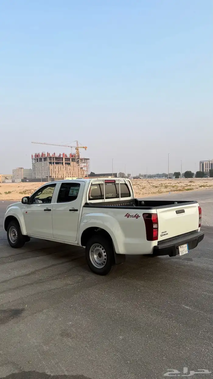 للبيع ايسوزو ديماكس 2025 دبل - عداد 8 الاف 4