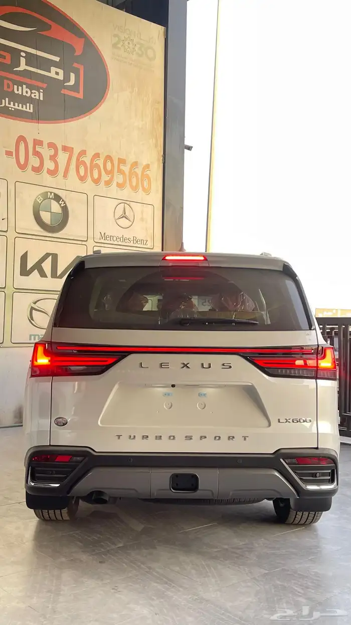 ليكزس BB 2025 بريمي 4