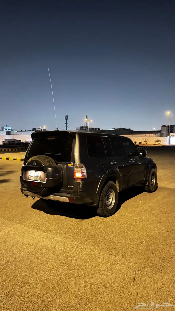 ميتسوبيشي باجيرو 3