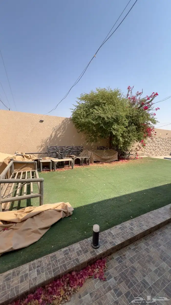 للإيجار شاليه بحي النور 5