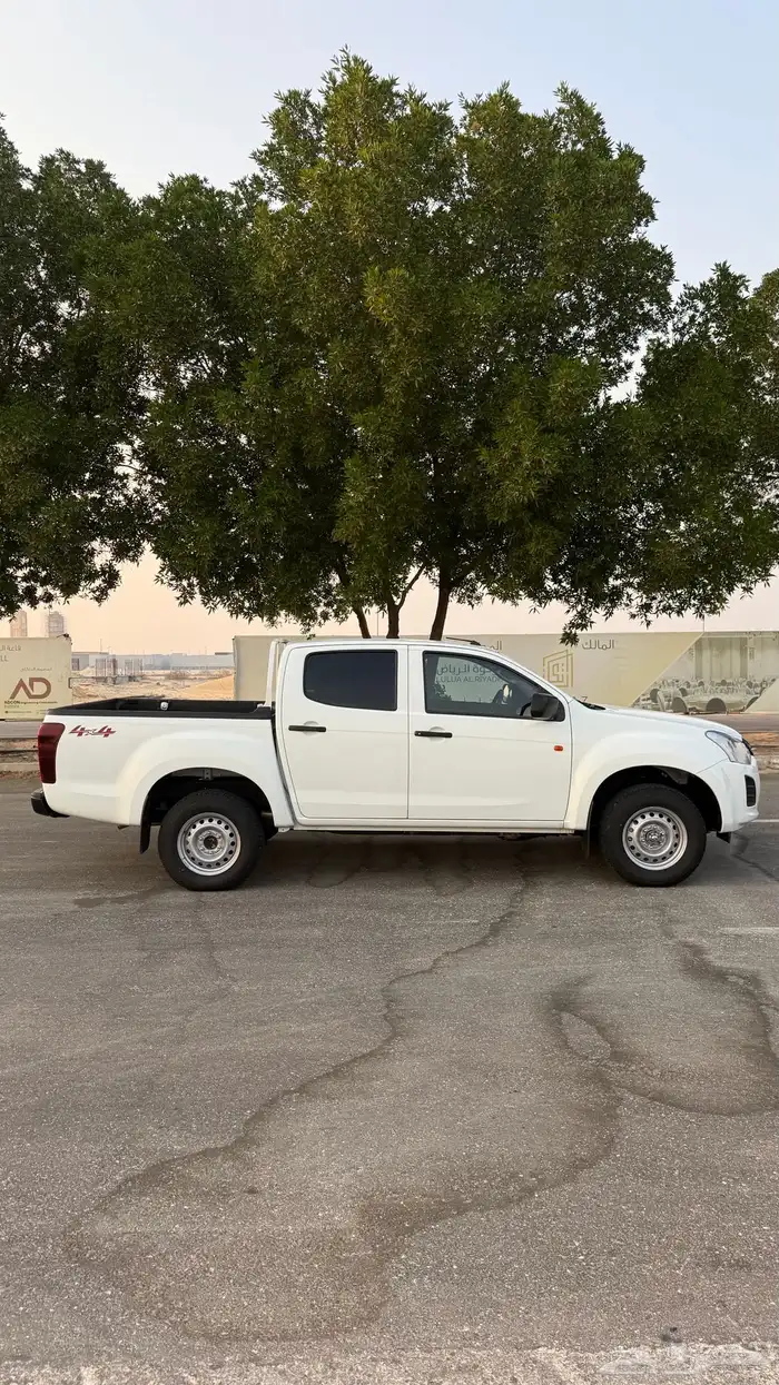 للبيع ايسوزو ديماكس 2025 دبل - عداد 8 الاف 10