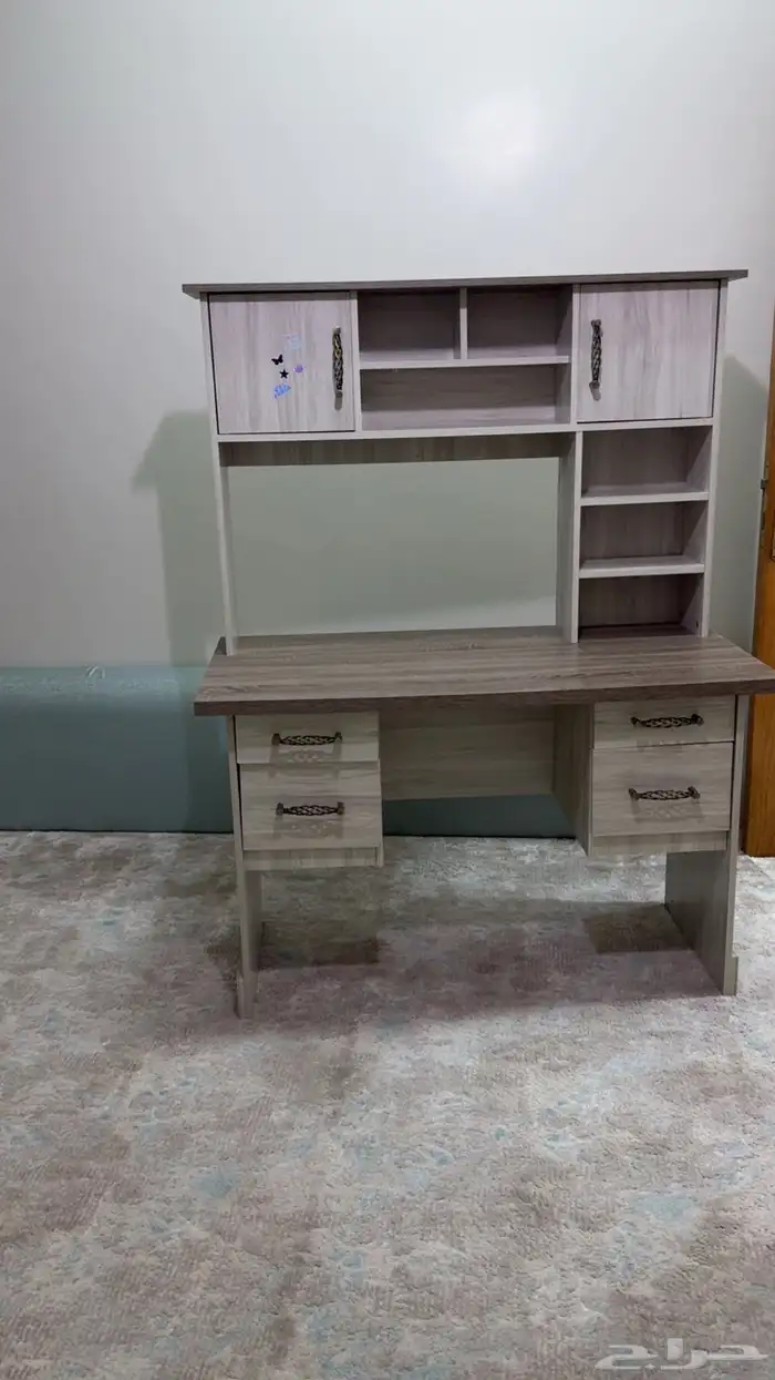 مكتب و كرسي 1