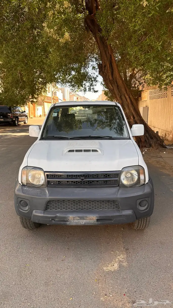 سزوكي جمني 4