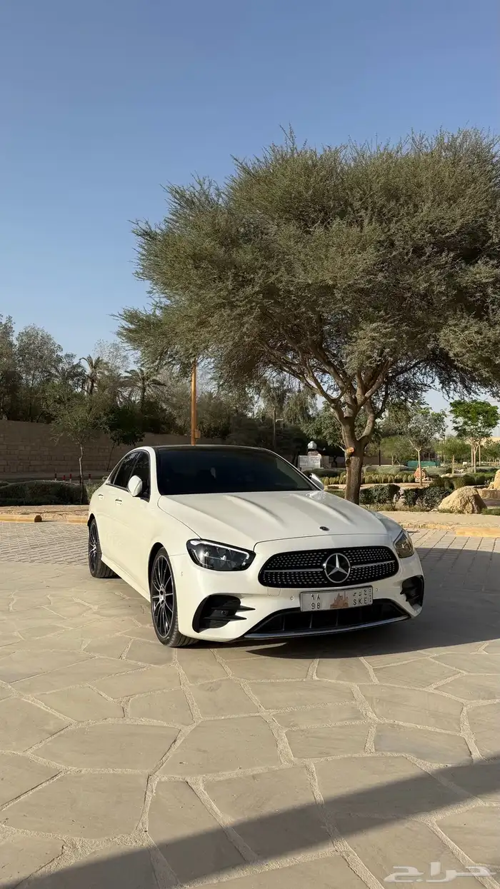 مرسيدس E200 وارد الجفالي 1