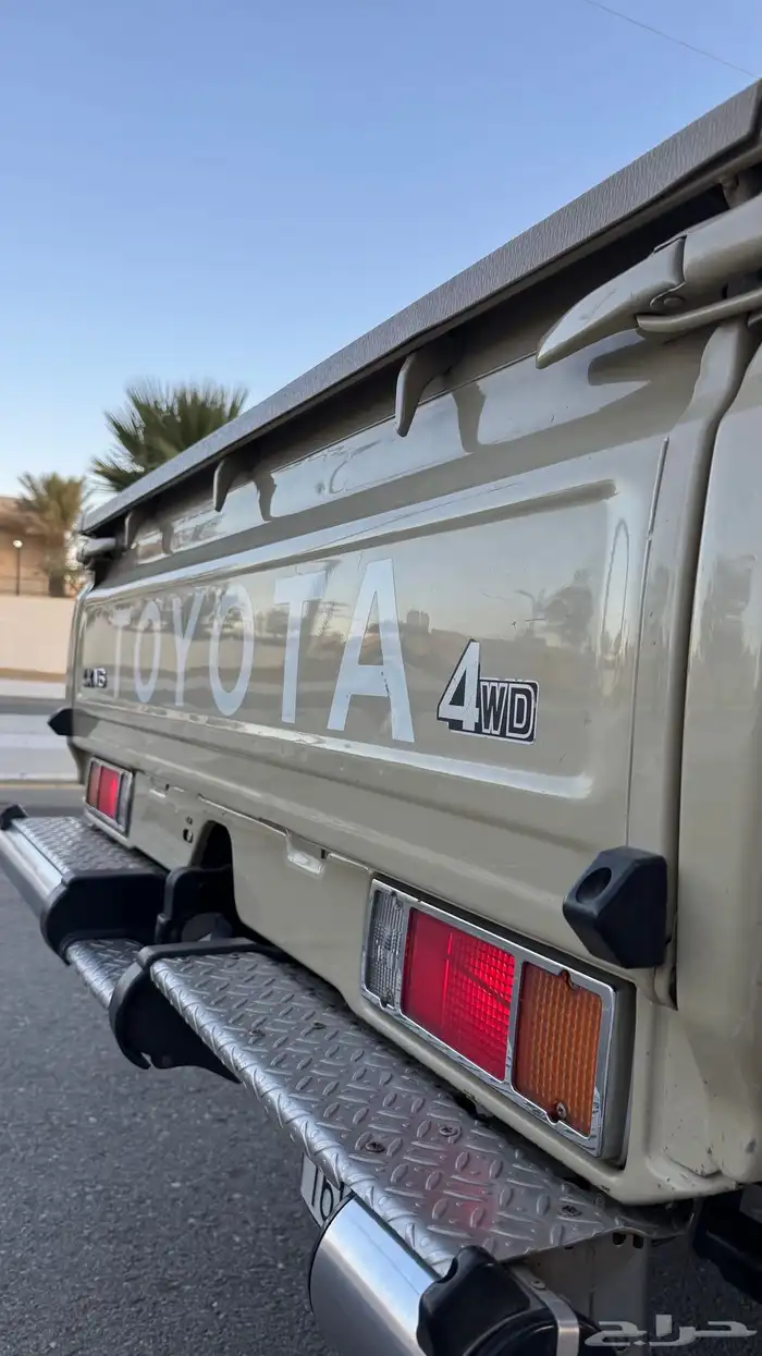 للبيع شاص مخزن 23