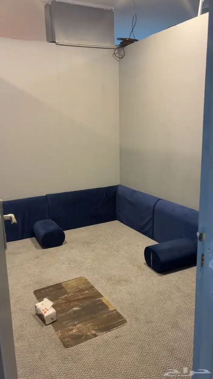 مهيلة للبيع أو تقبيل 2