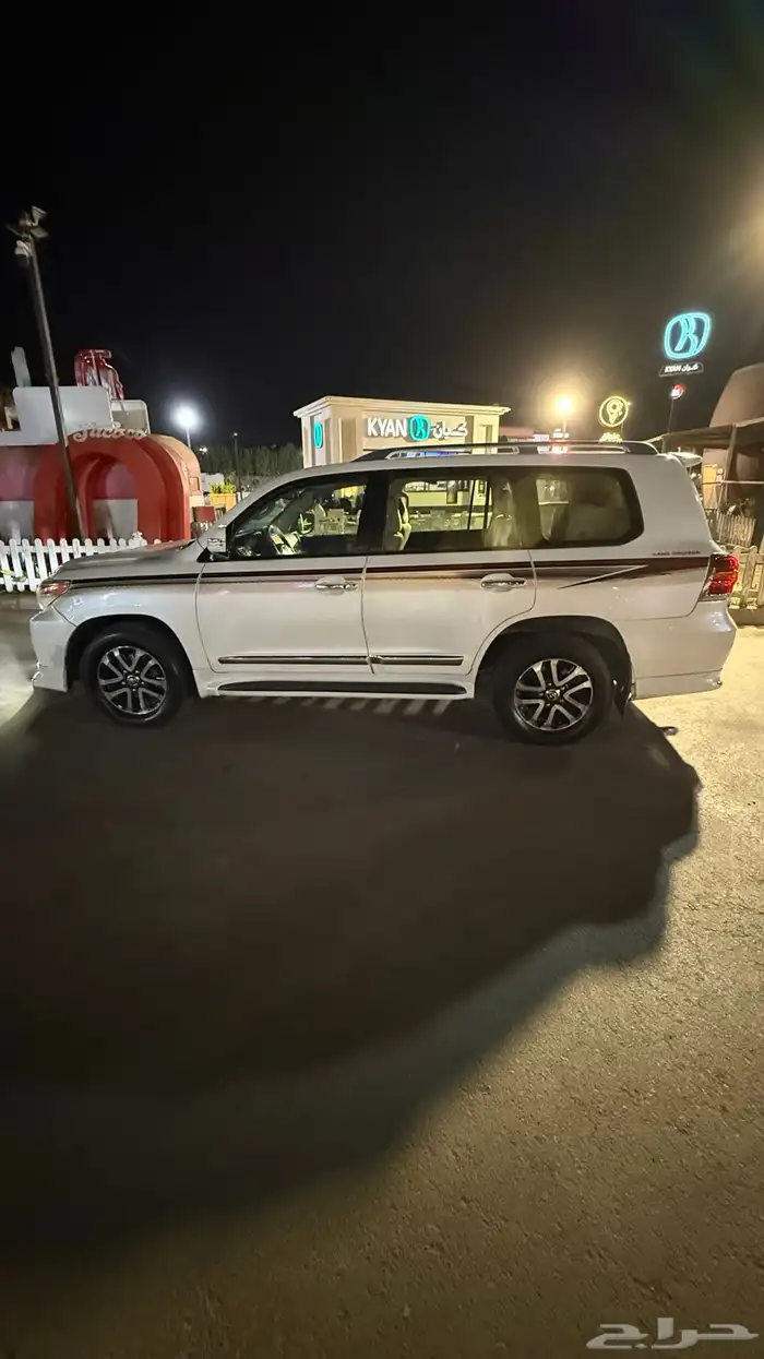 لاندكروزر 2013 شرط بدي وكاله ومحركات وكاله فل كامل 7