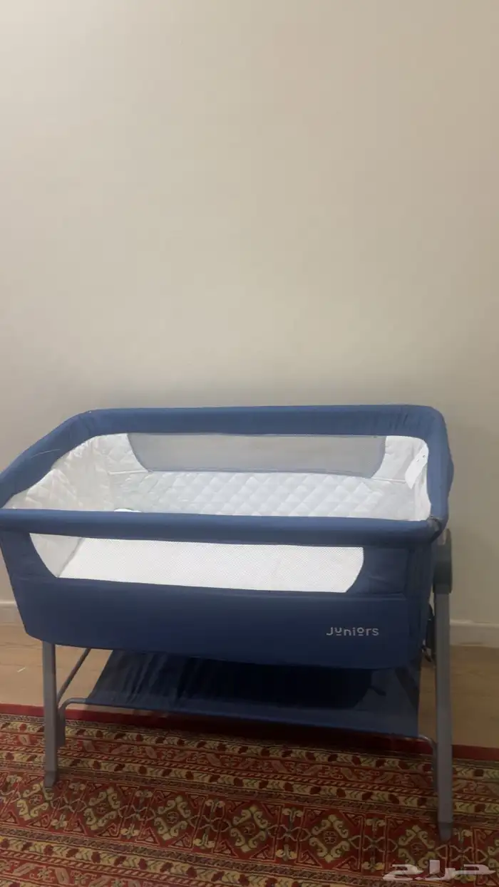 سرير اطفال للبيع جديد نظيف مع حلاسبة اطفال هديه 0