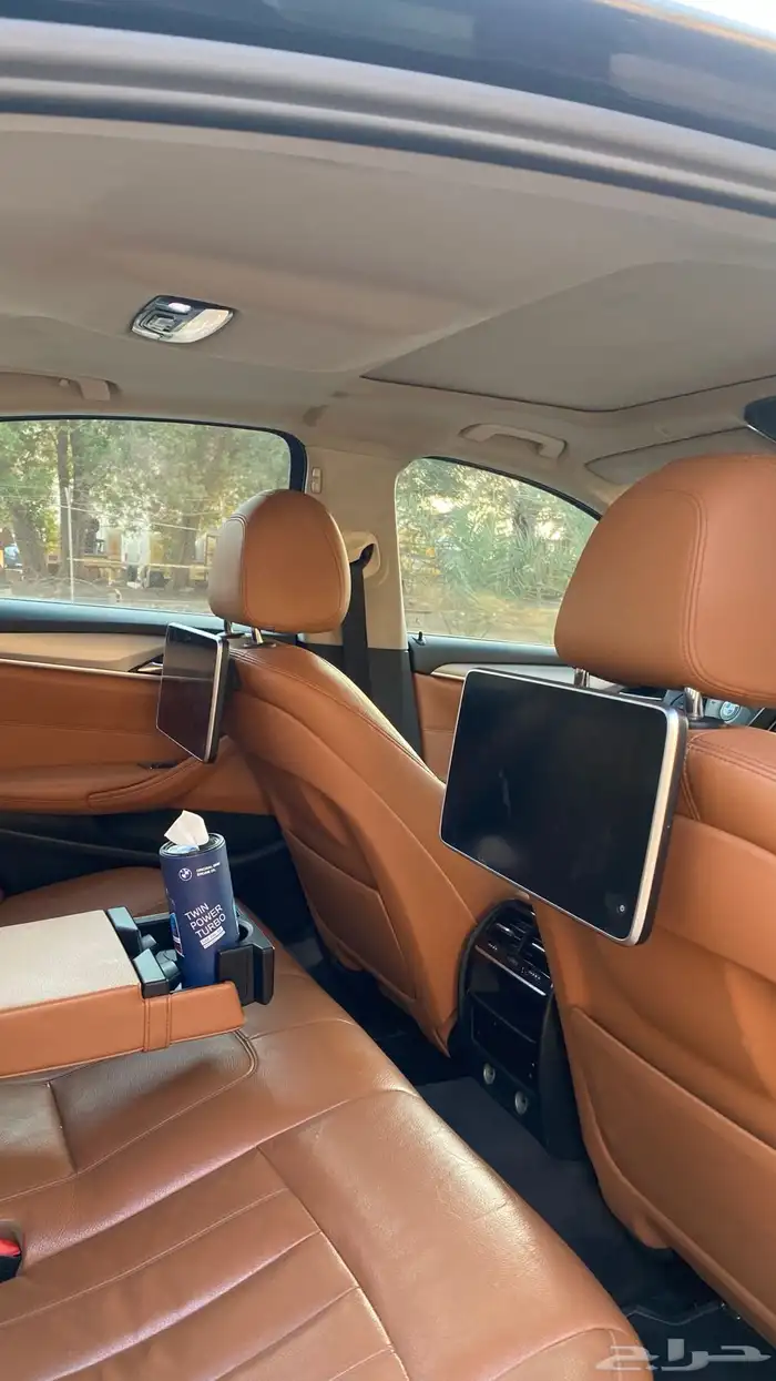 بي ام 2018 530 21