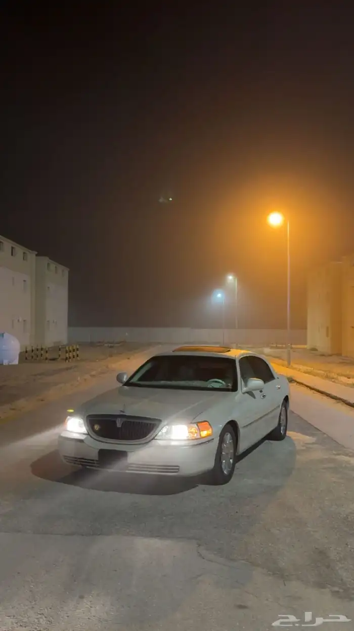 لينكون تاون كار 2005 13