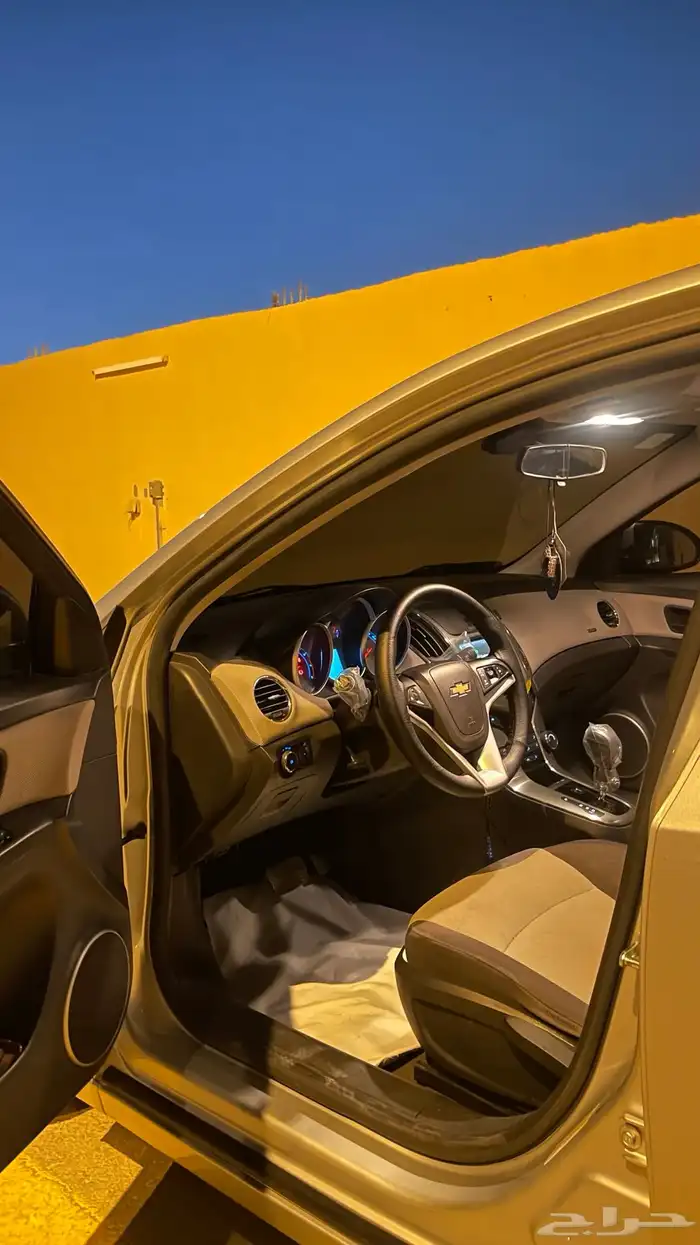 للبيع كروز نظيف جدا 4