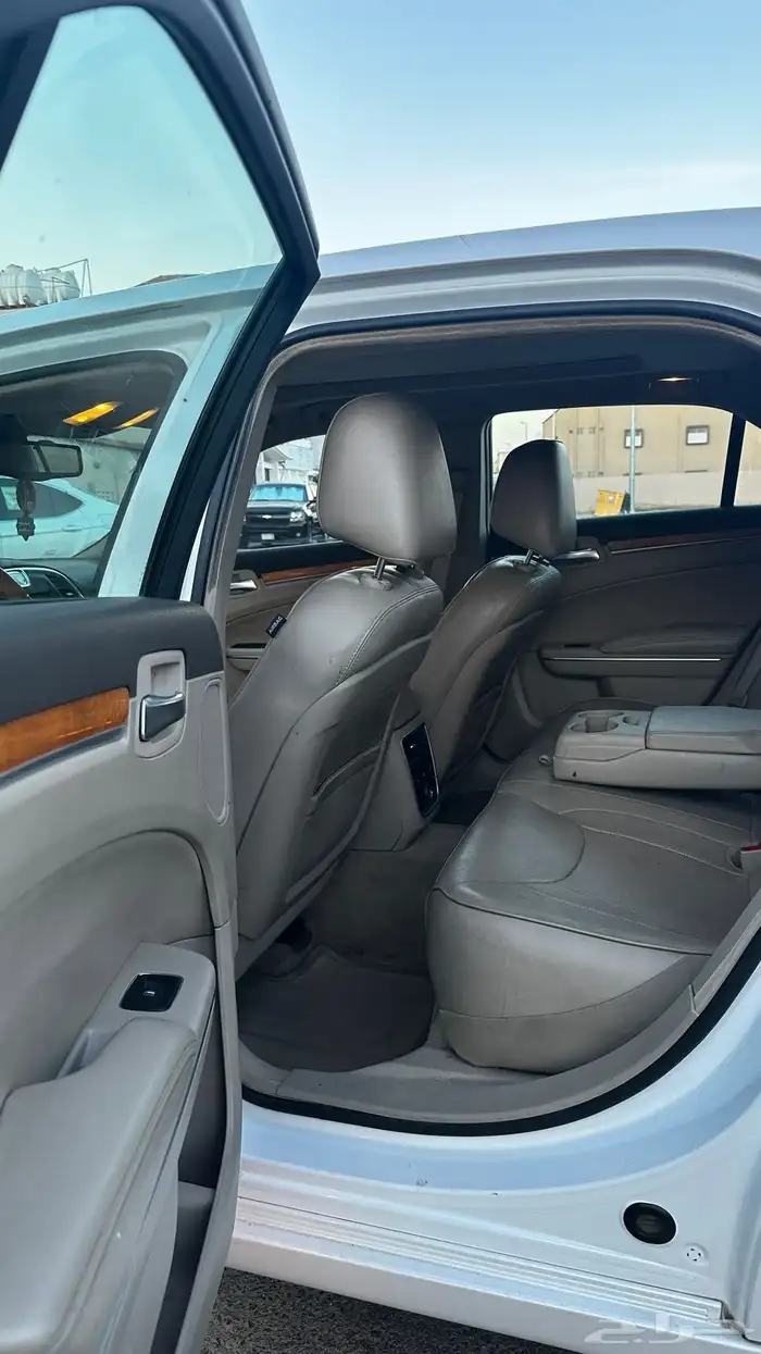 كرايسلر 2014 هيمي 8 سلندر 9